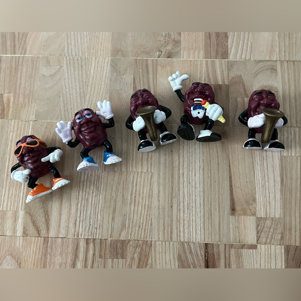 The California Raisins 1987 Vintage 5 Piece Miniature PVC Collectibles Set 2